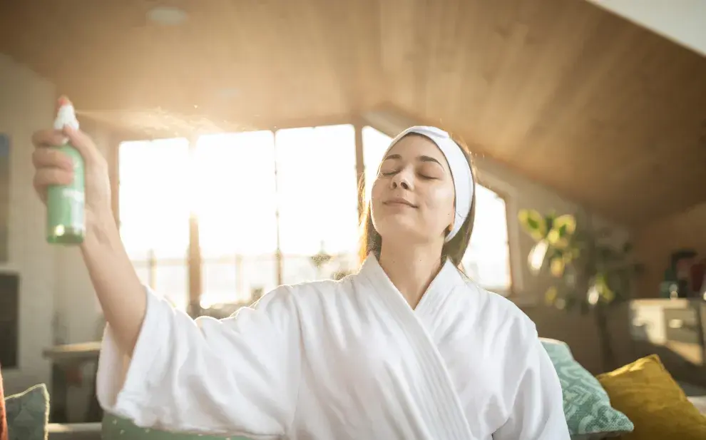 Piel deshidratada en verano: el gesto simple que la protege del aire acondicionado