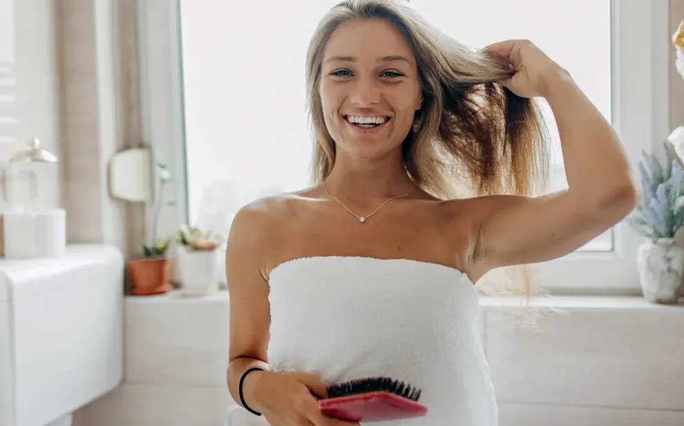 Skinificación capilar: por qué cuidar el cuero cabelludo es clave 