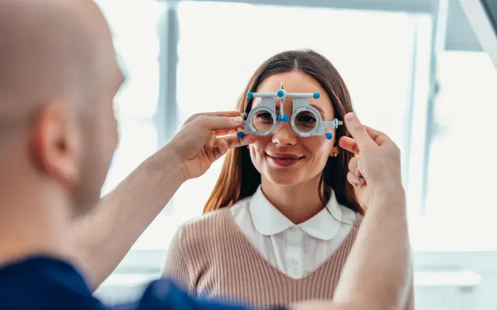 Ver bien para rendir mejor: claves para cuidar la visión en el inicio del año, según una experta