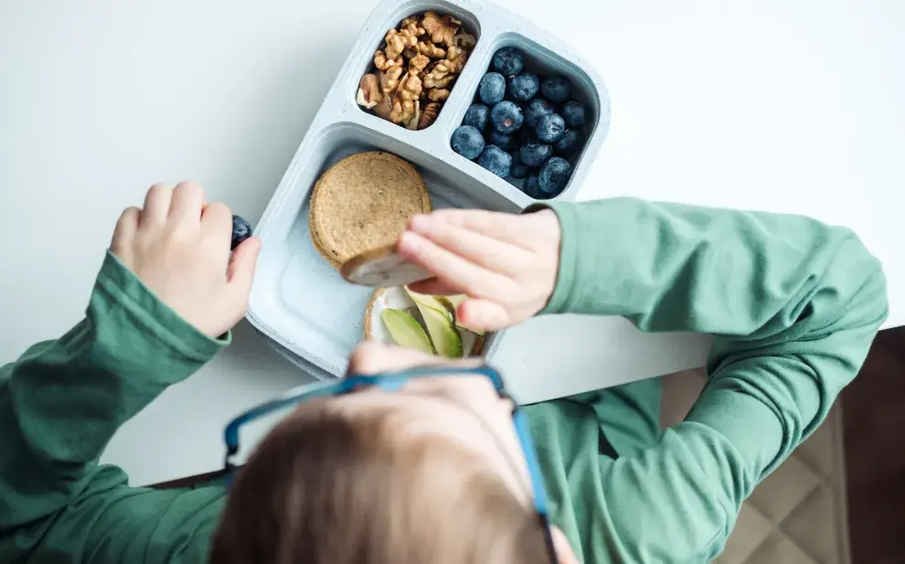 Vuelta al cole y alergias alimentarias: entre el miedo, la sobreprotección y el cuidado real
