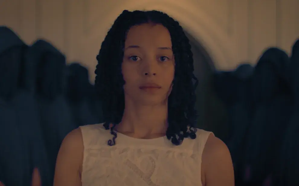 Si fuiste fanático de The Handmaid’s Tale, esta es la serie que deberías estar mirando