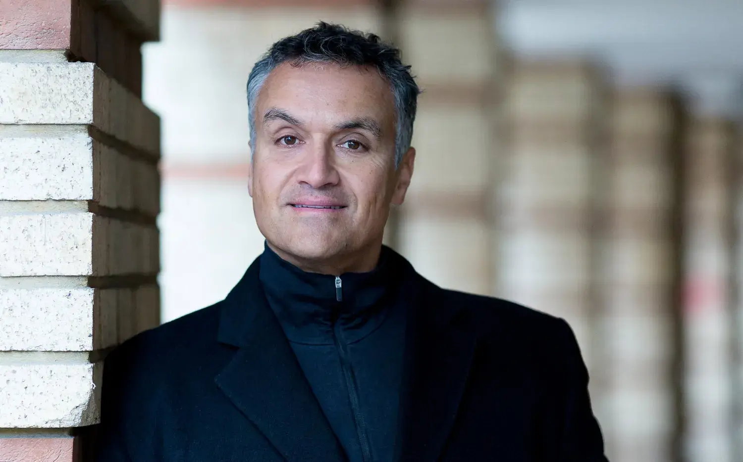 Carl Honoré explica por qué a nuestro cerebro le cuesta ir más lento Carl Honoré explica por qué a nuestro cerebro le cuesta ir más lento