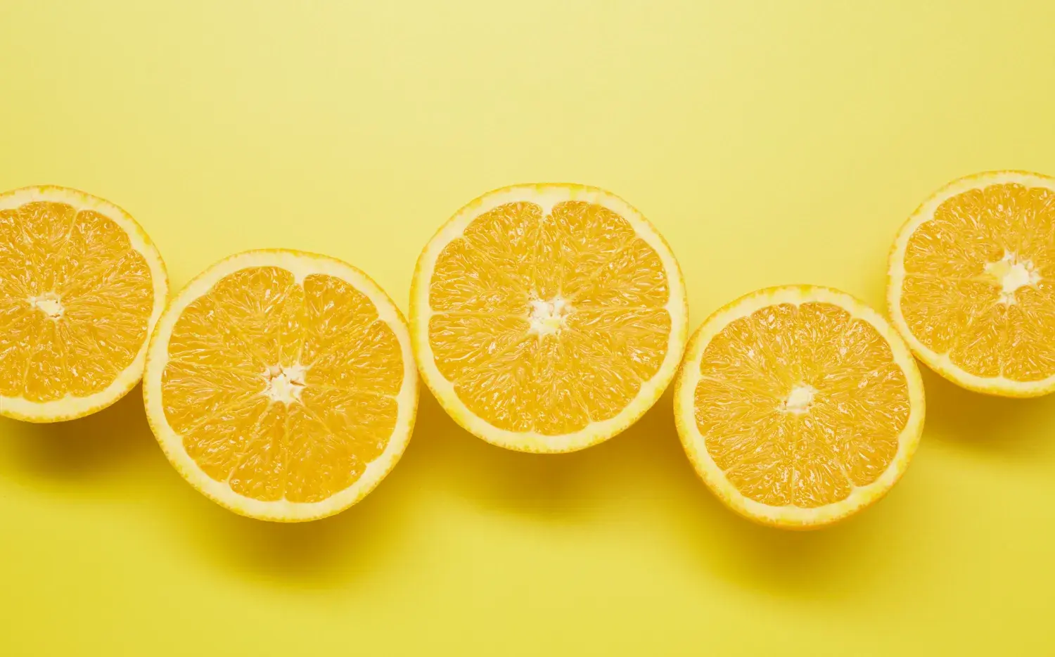 Vitamina C: estos son ls 3 principales beneficios del ingrediente estrella de la cosmética