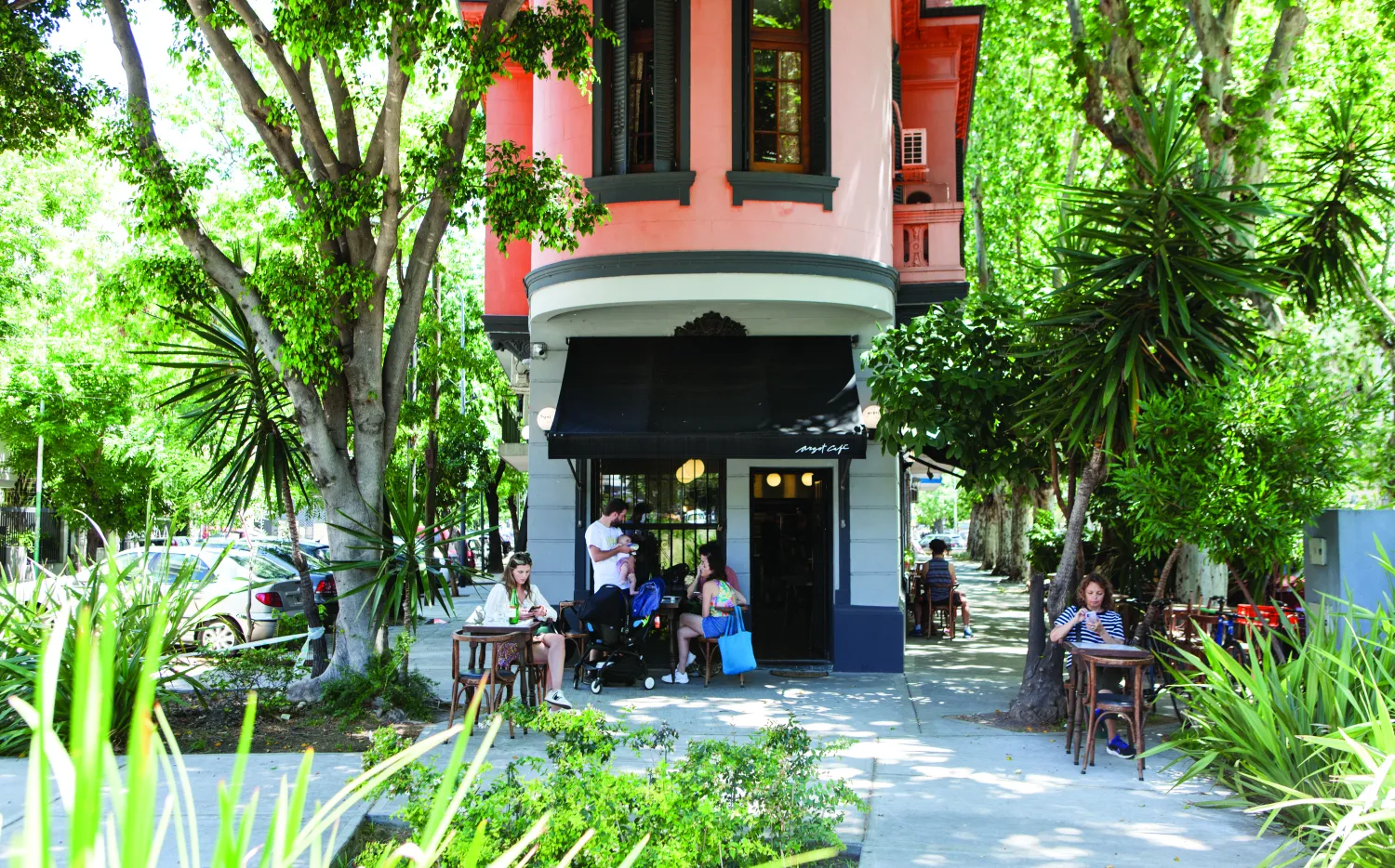 Los restaurantes más lindos de Buenos Aires para comer al aire libre