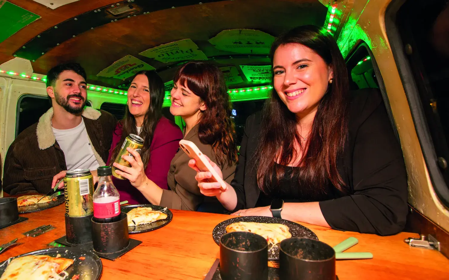 Celebrá la amistad: los planes más divertidos para festejar con amigas Celebrá la amistad: los planes más divertidos para festejar con amigas