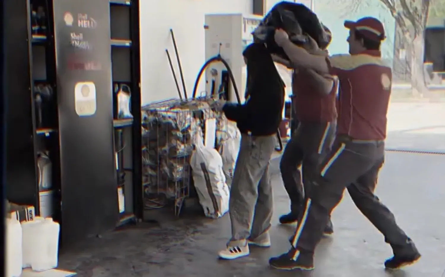 Publicidad de Shell: cuando la violencia se disfraza de trend