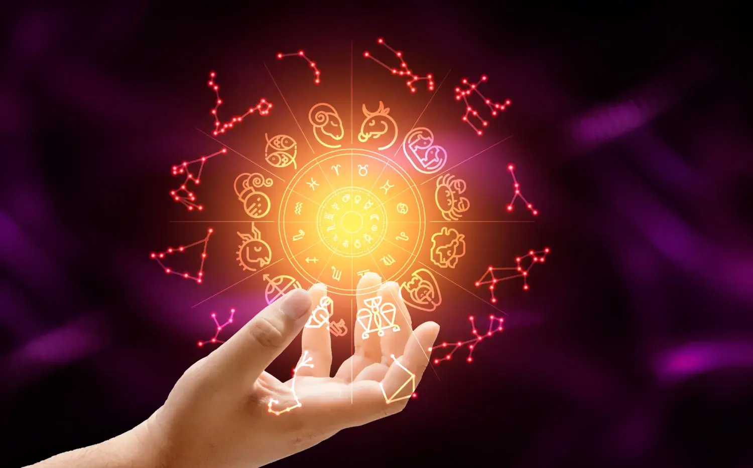 Ritual para hacer ya mismo: qué escribir según tu signo para activar una intención real