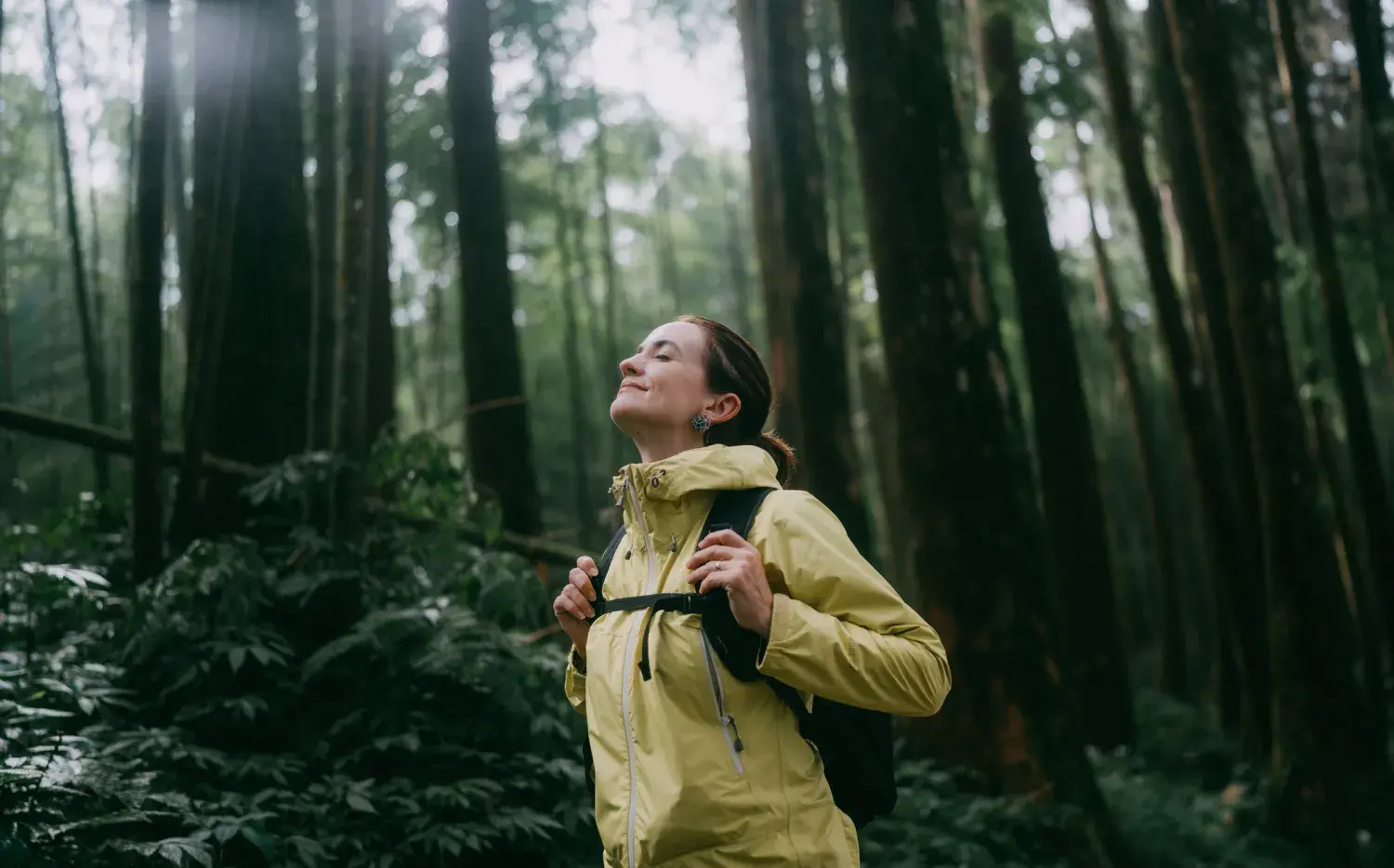 Viajar sola: por qué cada vez más mujeres eligen escapadas a su propio ritmo
