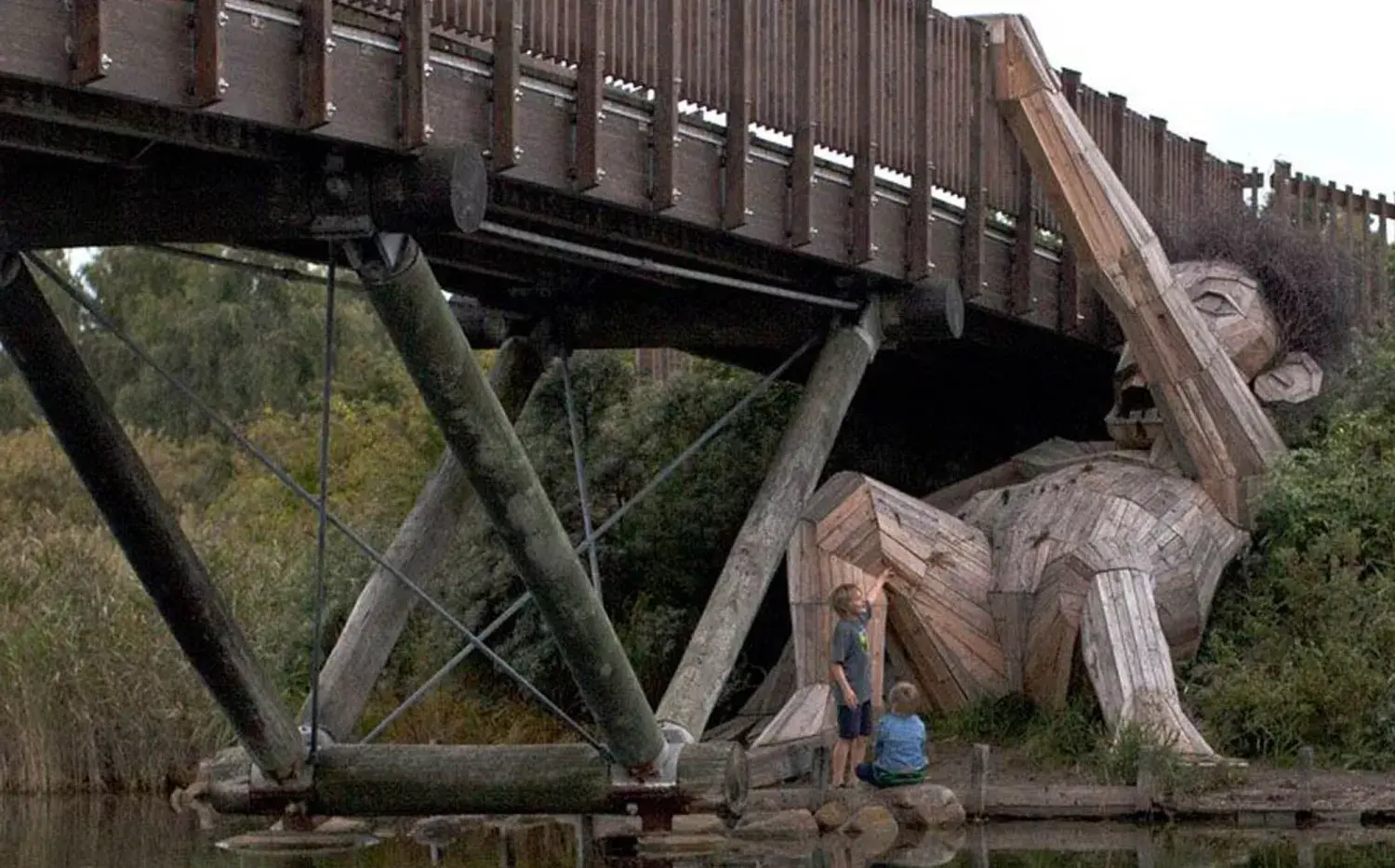 Copenhague: sorpresas gigantes de paseo por los parques