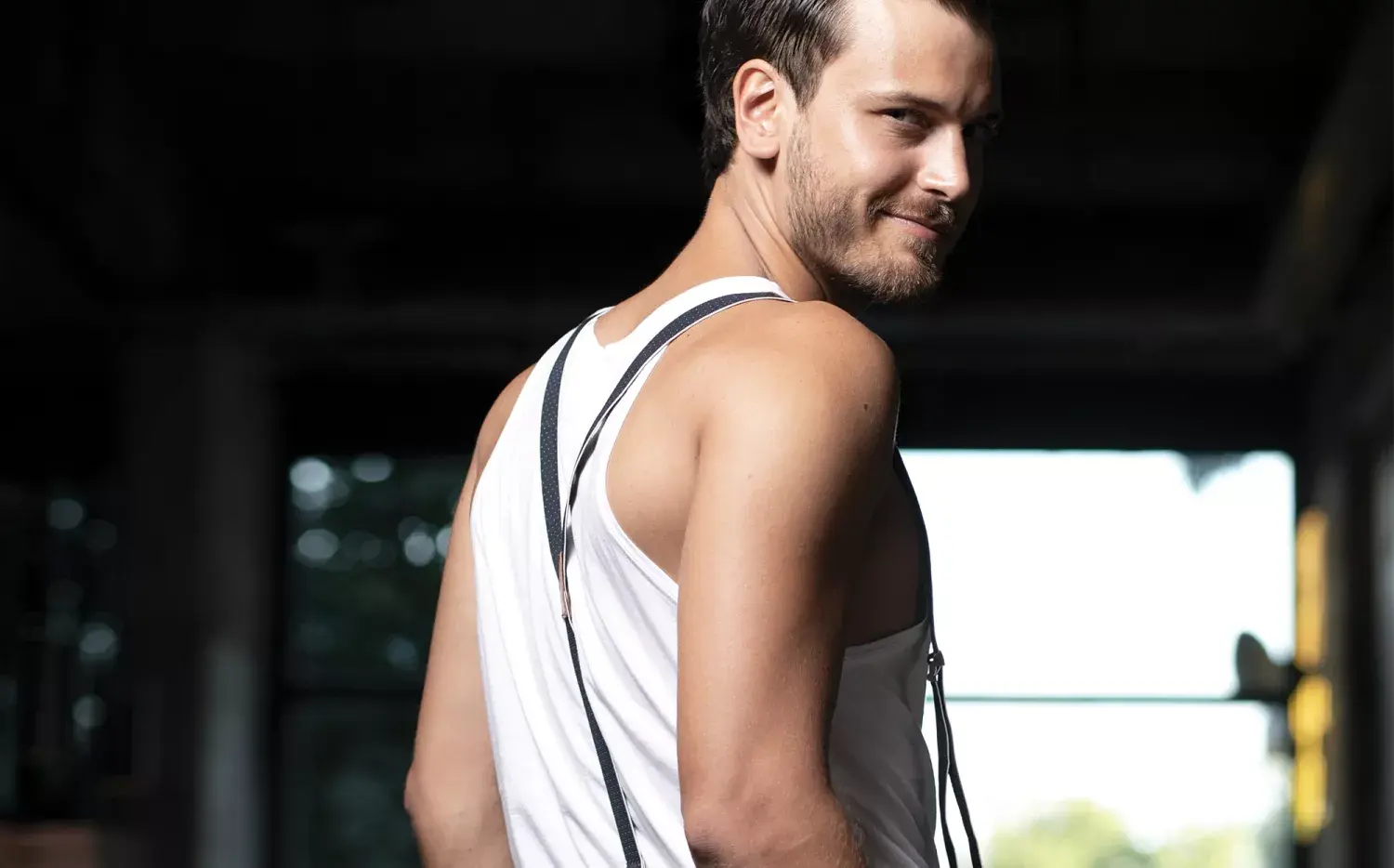 Andrés Gil: "Miro más el interior de las personas que las apariencias"