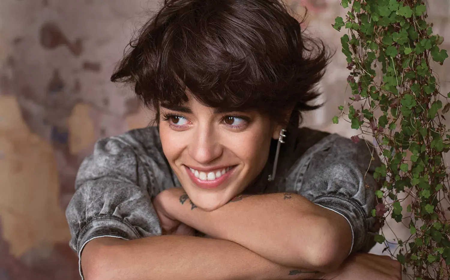 El estilo de la música y cantautora Zoe Gotusso El estilo de la música y cantautora Zoe Gotusso