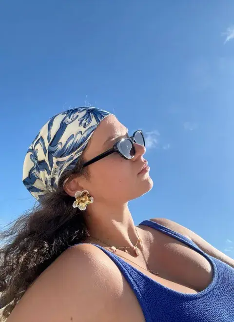 Pañuelos: el accesorio tendencia que vas a querer sumar sí o sí en el verano 2026