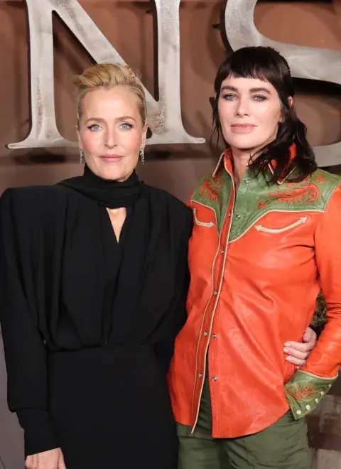 Netflix estrenó la serie con Gillian Anderson y Lena Headey que hay que ver este finde